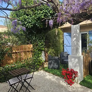*** Hotel Chez Louis Frankreich