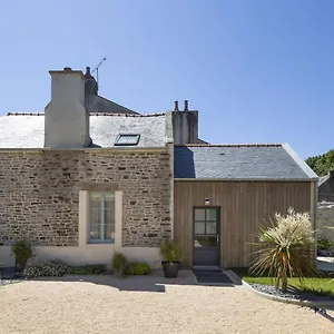 Cancale, La Houle, Maison Avec Jardin Et Parking Cancale