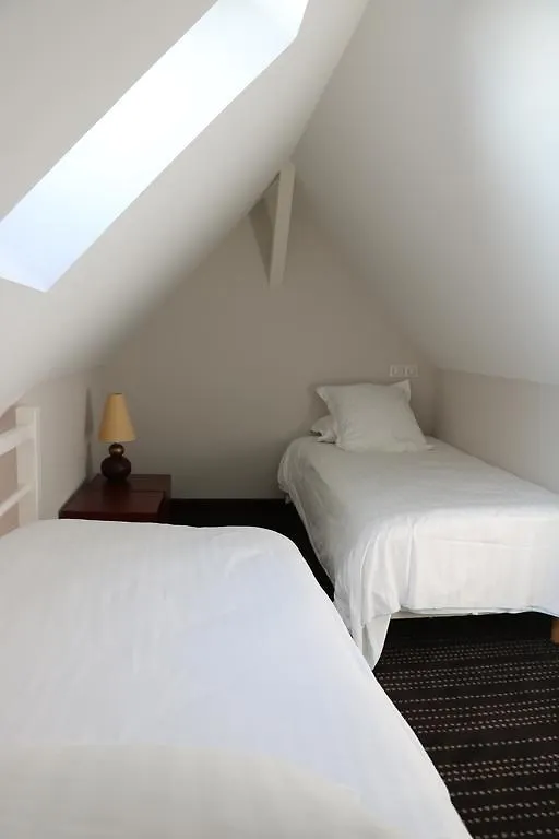La Mere Champlain Cancale Hotel